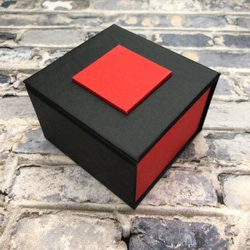 Коробка для годинника Black-Red 1000-0251 фото